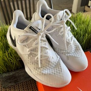 Women’s NIKE ZOOM HYPERSPEED COURT Shoes